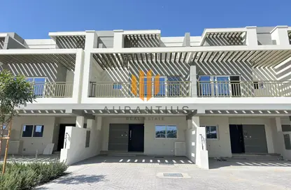 Townhouse - 4 Bedrooms - 4 Bathrooms for rent in Camelia - Damac Hills 2 - Dubai Townhouse - 4 Bedrooms - 4 Bathrooms for rent in Camelia - Damac Hills 2 - Dubai