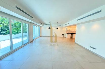 Villa - 3 Bedrooms - 3 Bathrooms for rent in Jumeirah 1 Villas - Jumeirah 1 - Jumeirah - Dubai