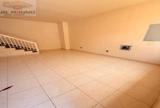 81933798 - Property Image 3