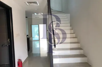 فيلا - 3 غرف نوم - 4 حمامات للبيع في فيلات الريف - الريف - أبوظبي