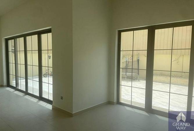 141930371 - Property Image 3