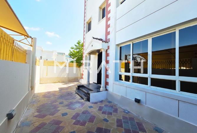 54387743 - Property Image 3