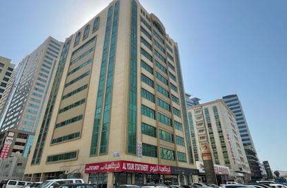 Apartment - 2 - 2 for rent in SG Al Khan Building - Al Khan - Sharjah
