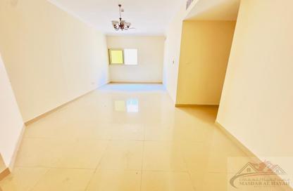 Apartment - 2 Bedrooms - 2 Bathrooms for rent in Muwaileh 29 Building - Muwaileh - Sharjah