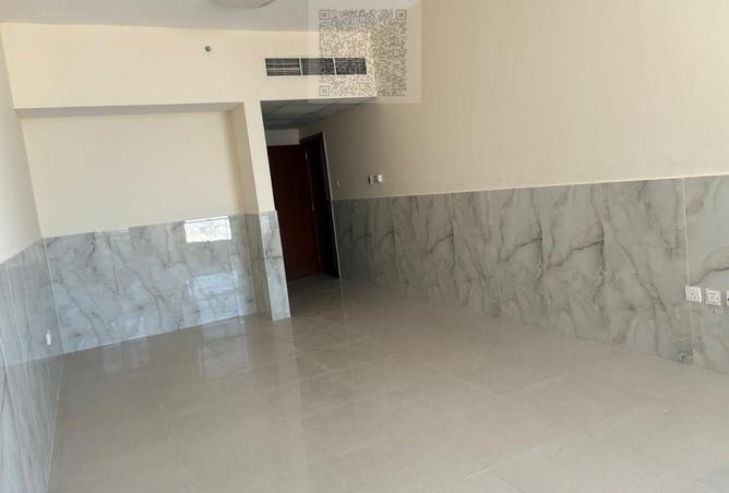 56144687 - Property Image 2