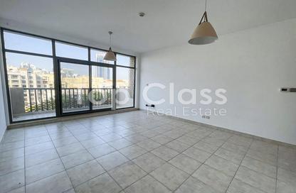 Apartment - 1 Bedroom - 2 Bathrooms for rent in The Links Canal Apartments - The Links - The Views - Dubai Apartment - 1 Bedroom - 2 Bathrooms for rent in The Links Canal Apartments - The Links - The Views - Dubai