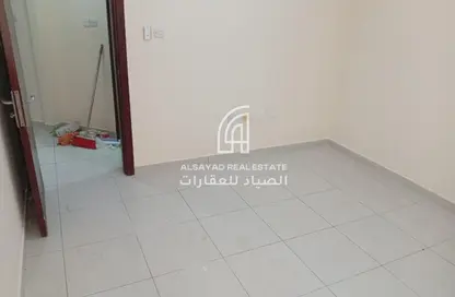 Apartment - 1 Bedroom - 6 Bathrooms for rent in Al Nabaa Building - Al Naba'ah - Al Sharq - Sharjah