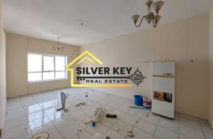 Apartment - 2 Bedrooms - 2 Bathrooms for rent in Abu Shagara building - Abu shagara - Sharjah