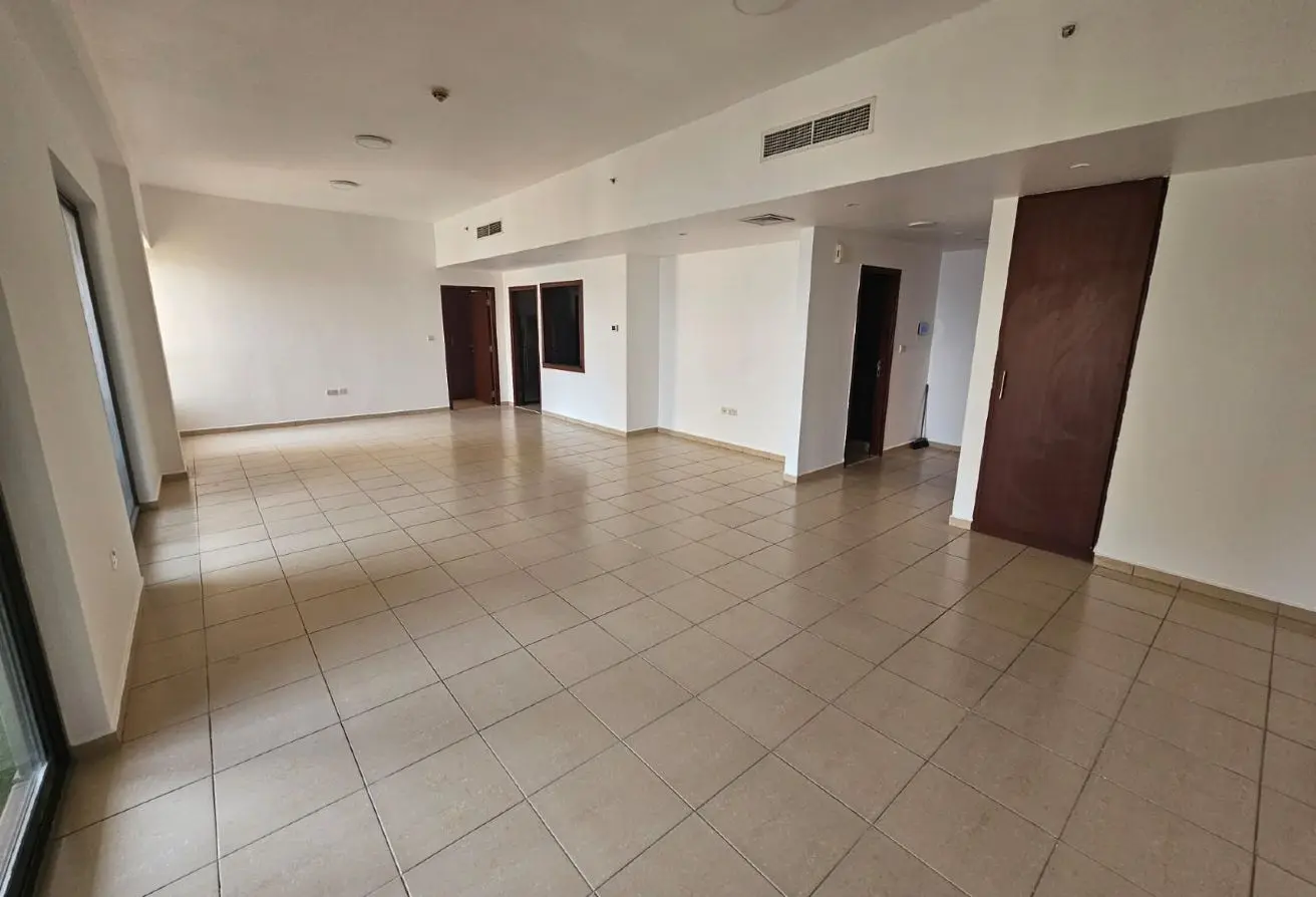 166529275 - Property Main Image
