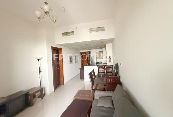 62862318 - Property Image 2