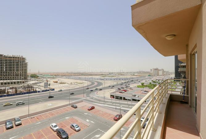 Fully Furnished | Icon Tower 2 | Ready To Move photo 3