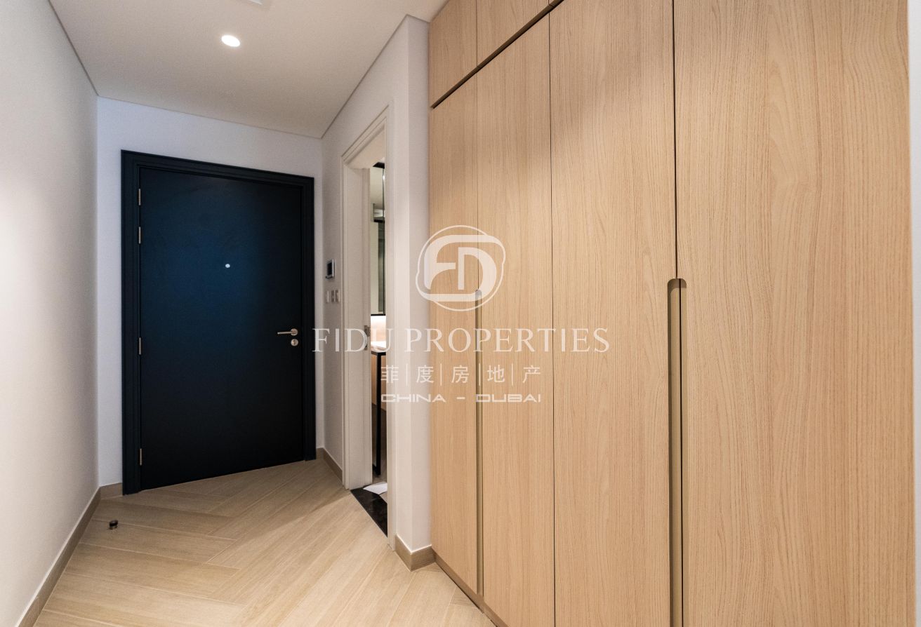 Exclusive | Modern Studio | Prime Location