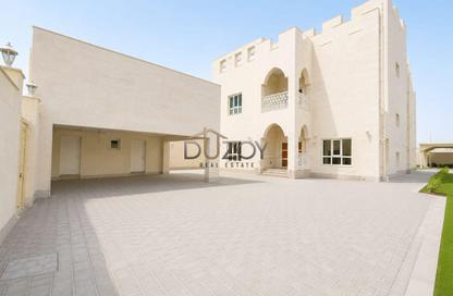Villa - 6 Bedrooms - 7+ Bathrooms for rent in Nad Al Sheba 4 - Nad Al Sheba - Dubai Villa - 6 Bedrooms - 7+ Bathrooms for rent in Nad Al Sheba 4 - Nad Al Sheba - Dubai