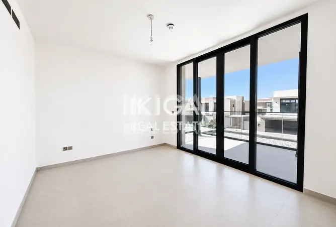 156923613 - Property Image 3