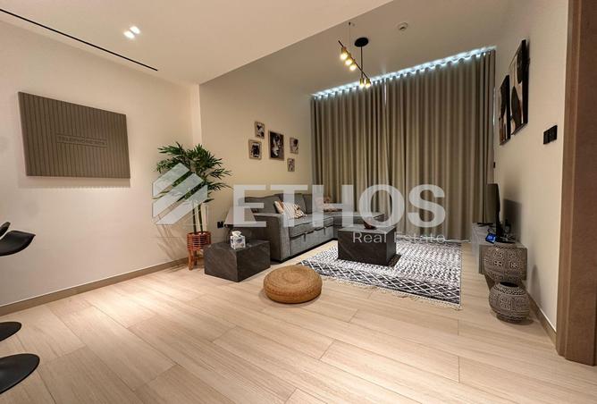 56956530 - Property Main Image