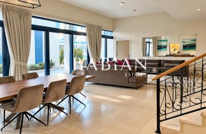 Villa - 4 - 5 for rent in Palma Residences - Palm Jumeirah - Dubai