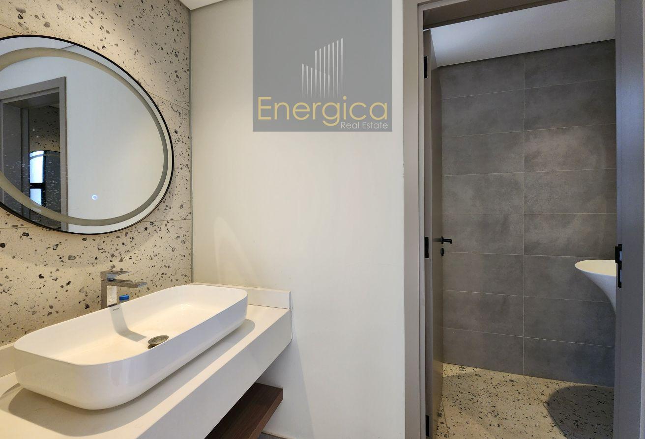 Attractive 4BR Villa | Private Pool And Garden photo 7