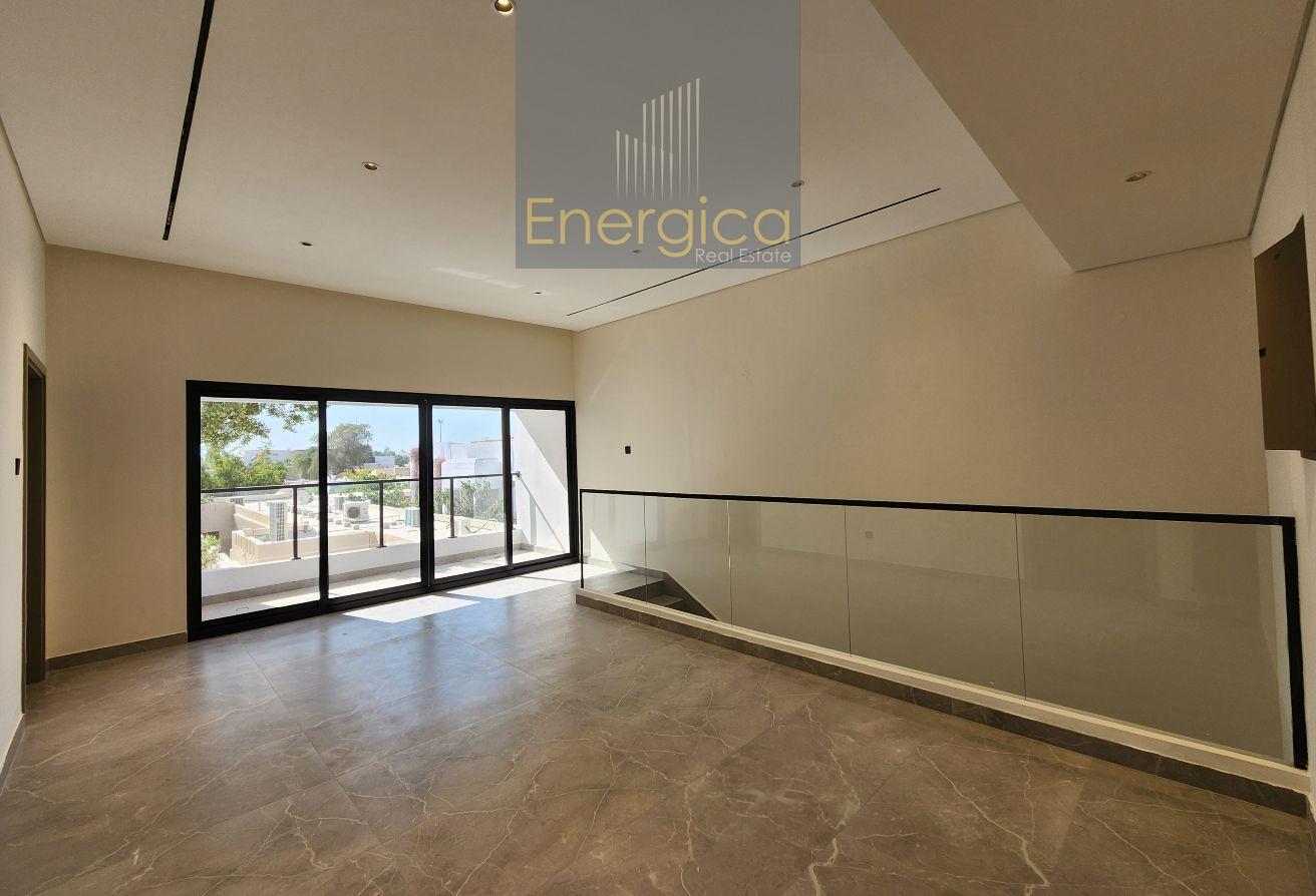 Attractive 4BR Villa | Private Pool And Garden photo 29