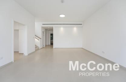 Townhouse - 3 - 3 for rent in Jebel Ali Village Townhouses - Jebel Ali Village - Jebel Ali - Dubai