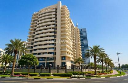 Apartment - 3 Bedrooms - 4 Bathrooms for sale in Royal Residence 1 - Royal Residence - Dubai Sports City - Dubai