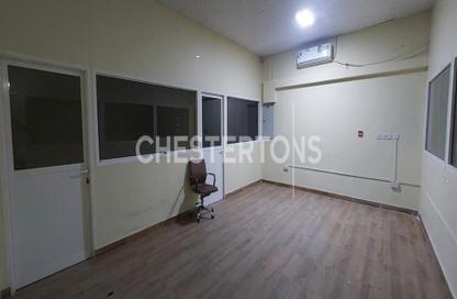 Warehouse - Studio for rent in Ras Al Khor Industrial 2 - Ras Al Khor - Dubai