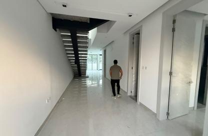 Villa - 4 - 5 for sale in Al Zahia - Muwaileh Commercial - Sharjah