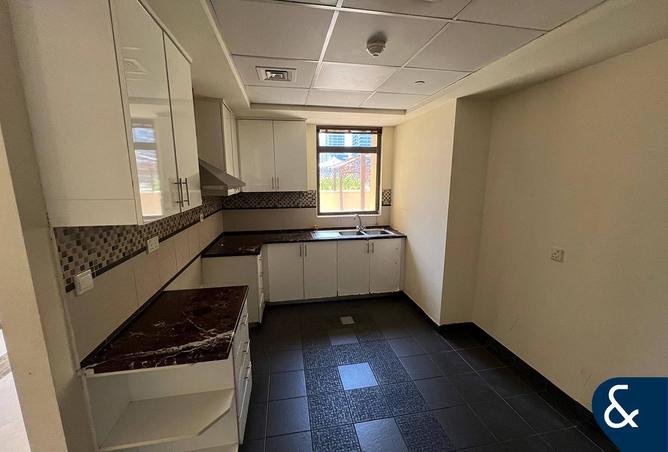 80693451 - Property Image 2