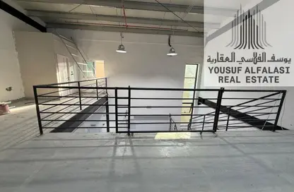 مستودع - استوديو - 1 حمام للايجار في الجرف الصناعية 1 - الجرف الصناعية - عجمان