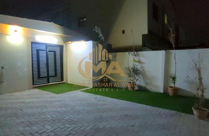 Villa - 2 Bedrooms - 2 Bathrooms for rent in Al Mowaihat 2 - Al Mowaihat - Ajman