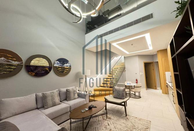 53601102 - Property Main Image