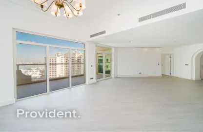 Apartment - 3 Bedrooms - 4 Bathrooms for rent in Al Shahla - Shoreline Apartments - Palm Jumeirah - Dubai