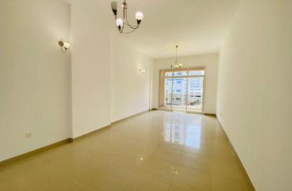 Apartment - 2 Bedrooms - 2 Bathrooms for rent in Silicon Avenue - Dubai Silicon Oasis - Dubai
