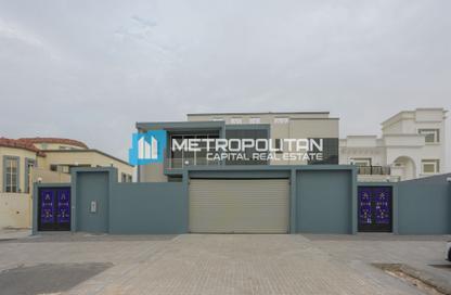 Villa - 7+ Bedrooms - 7+ Bathrooms for rent in Madinat Al Riyad - Abu Dhabi