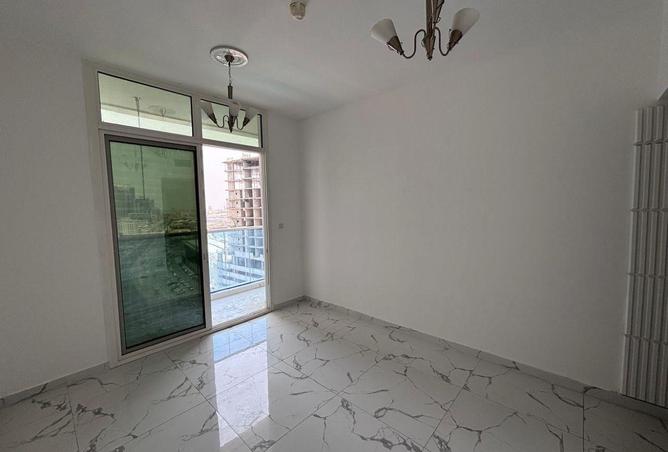 114180190 - Property Image 3