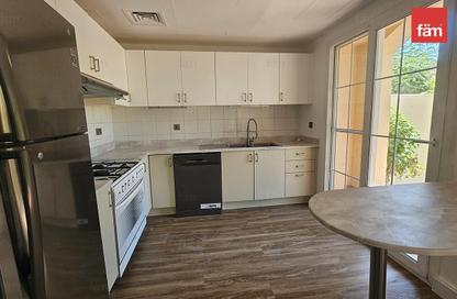 Villa - 3 Bedrooms - 3 Bathrooms for rent in Springs 6 - The Springs - Dubai