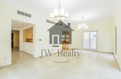 فيلا - 5 غرف نوم - 4 حمامات للايجار في كاليدا - قمم النصر - مدينة دبي الرياضية - دبي