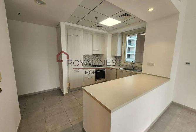 94011527 - Property Image 3
