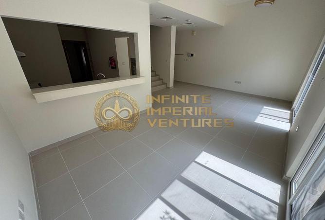 141910357 - Property Image 3