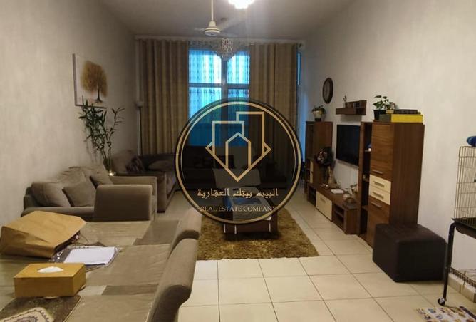 142844008 - Property Main Image
