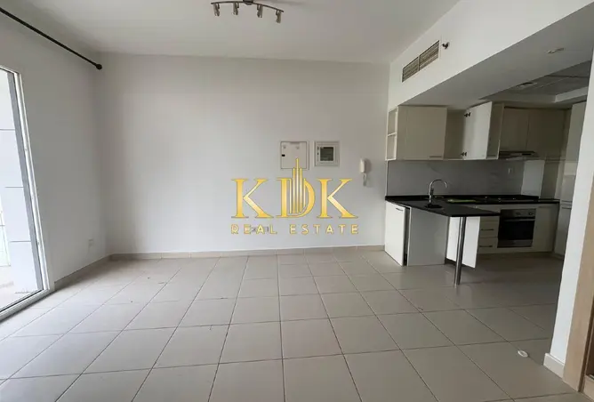100386337 - Property Image 2