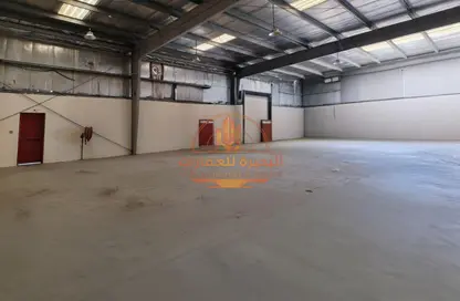 مستودع - استوديو - 1 حمام للايجار في المنطقة الصناعية رقم 12 - المنطقة الصناعية بالشارقة - الشارقة مستودع - استوديو - 1 حمام للايجار في المنطقة الصناعية رقم 12 - المنطقة الصناعية بالشارقة - الشارقة