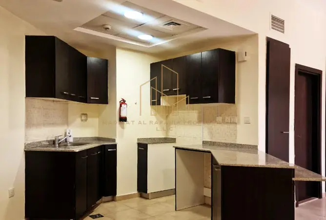 121121355 - Property Image 3