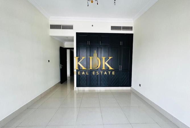 63651177 - Property Image 3