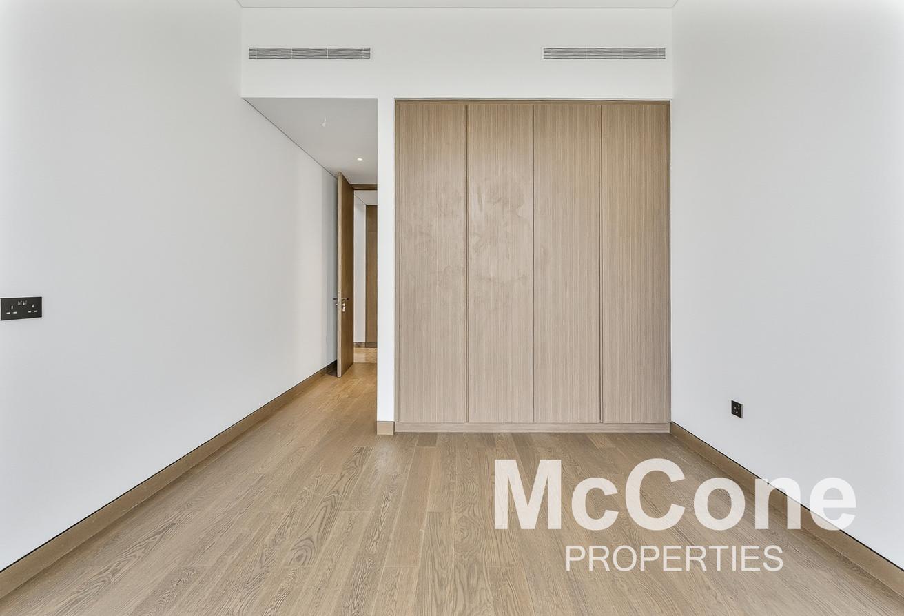 Brand New | Large Plot | Prime Location photo 8
