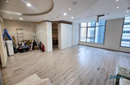 Office Space - Studio for sale in Grosvenor Business Tower - Barsha Heights (Tecom) - Dubai