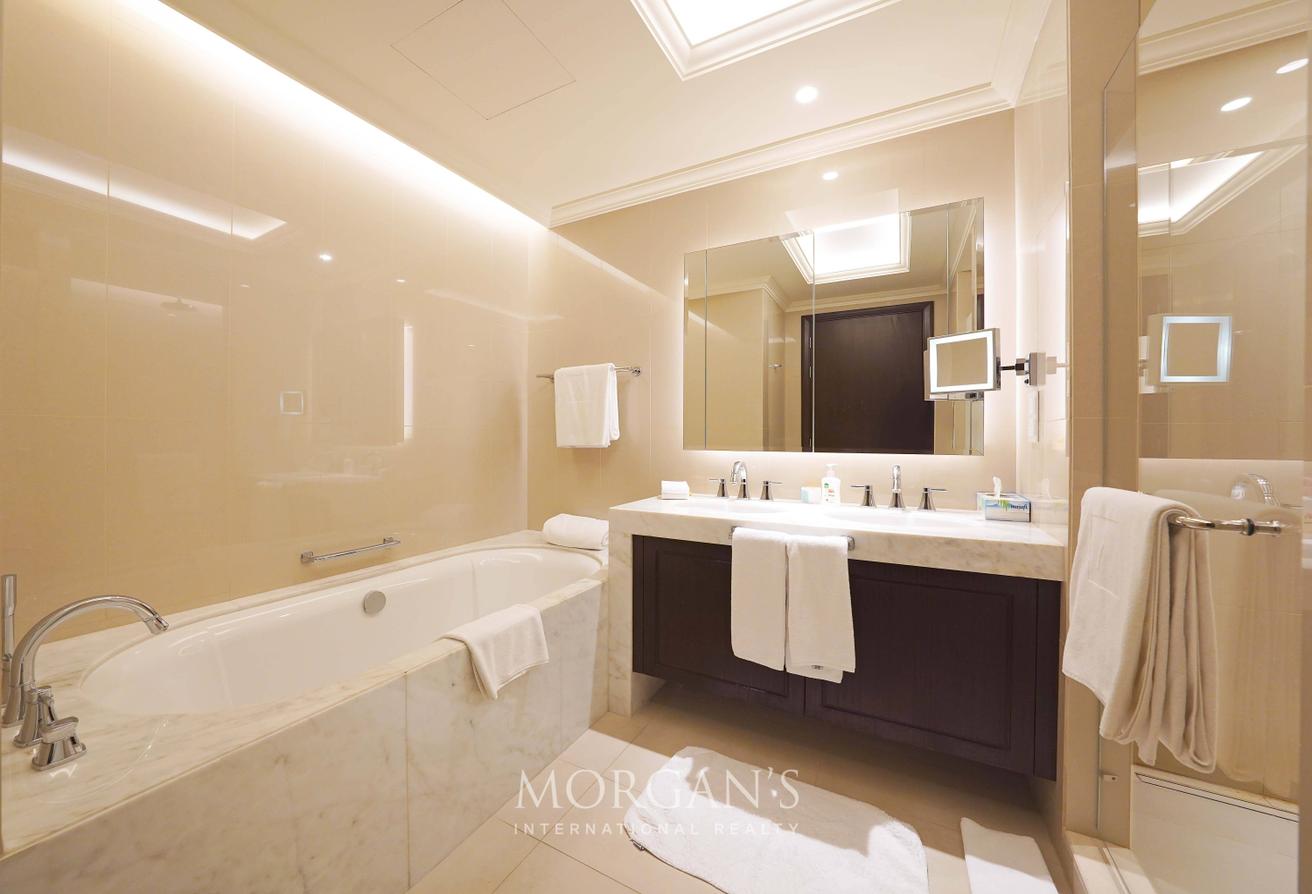 Exclusive | High Floor | Vacant photo 17