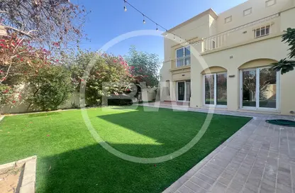 فيلا - 3 غرف نوم - 4 حمامات للبيع في الينابيع 10 - الينابيع - دبي