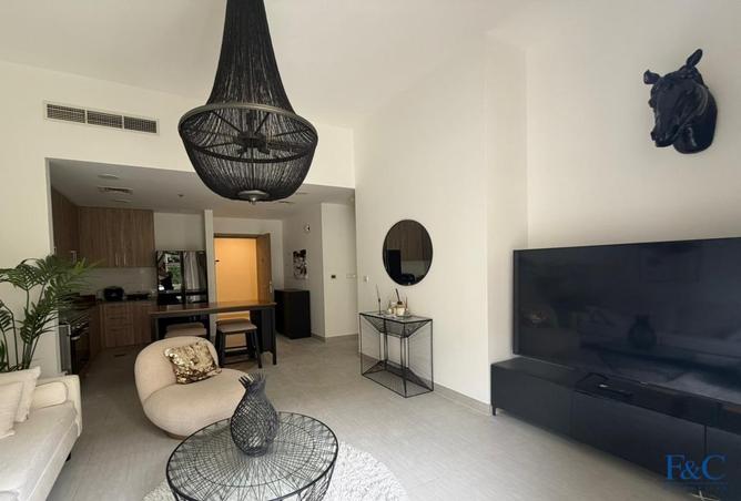 82804057 - Property Image 2