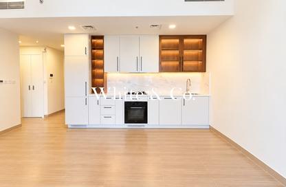 Apartment - 1 - 1 for sale in Holland Gardens - Town Square - Dubai