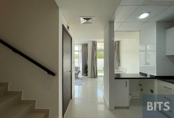 76963585 - Property Image 3